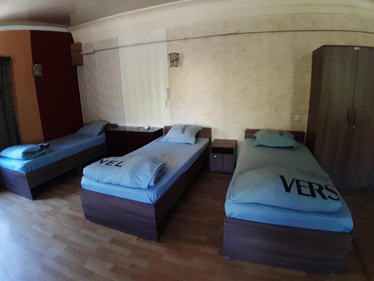 Гостиница Альянс Karagandy Buitenkant foto