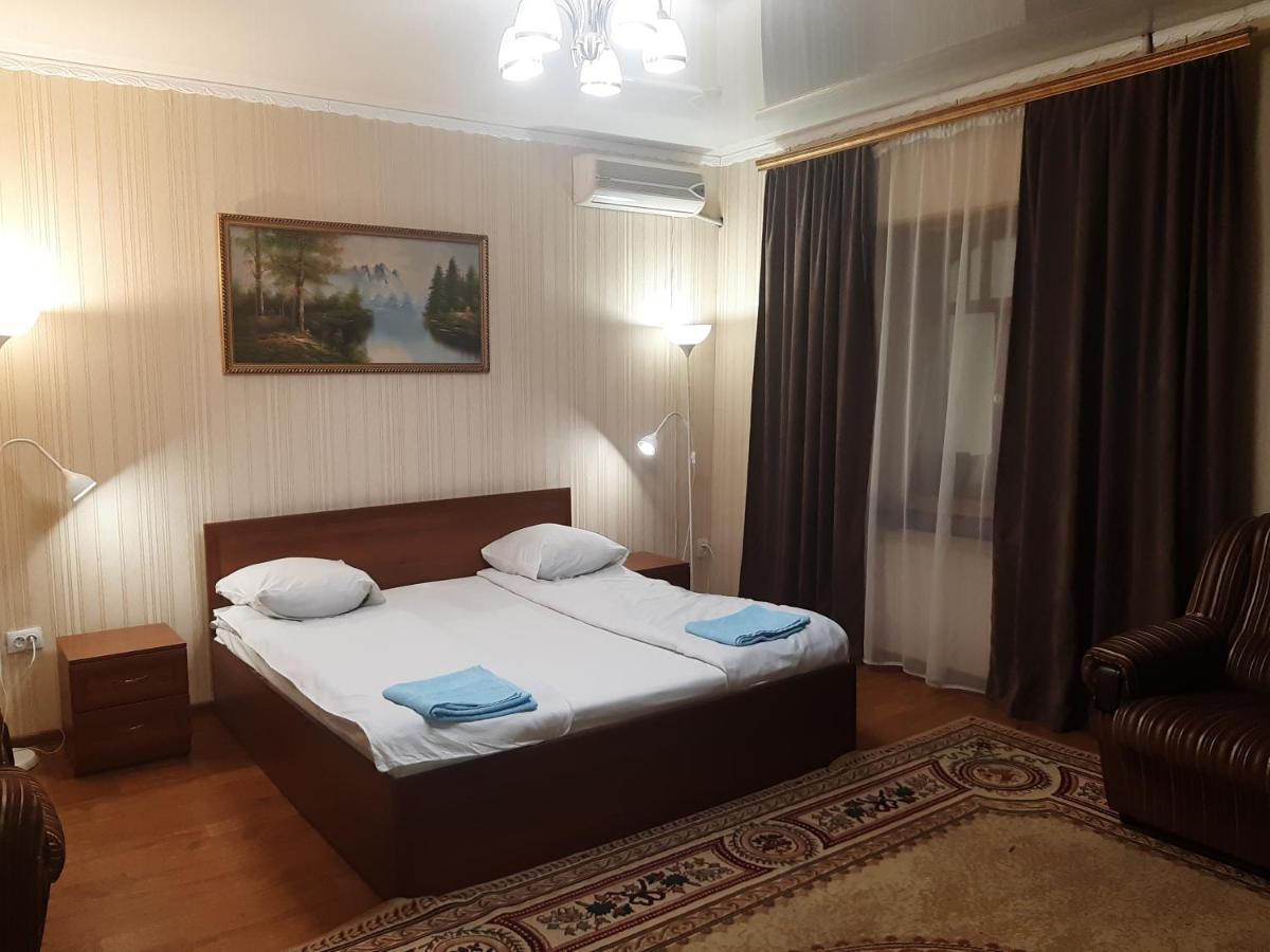 Гостиница Альянс Karagandy Buitenkant foto